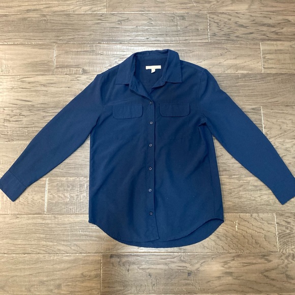 Banana Republic Tops - Banana Republic Long Sleeve Shirt XS.
